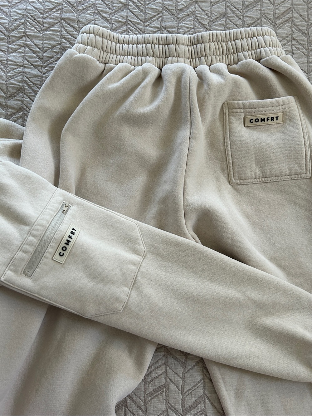 Comfrt Airplane Mode Travel Hoodie and Jogger Set - Picture 10 of 10